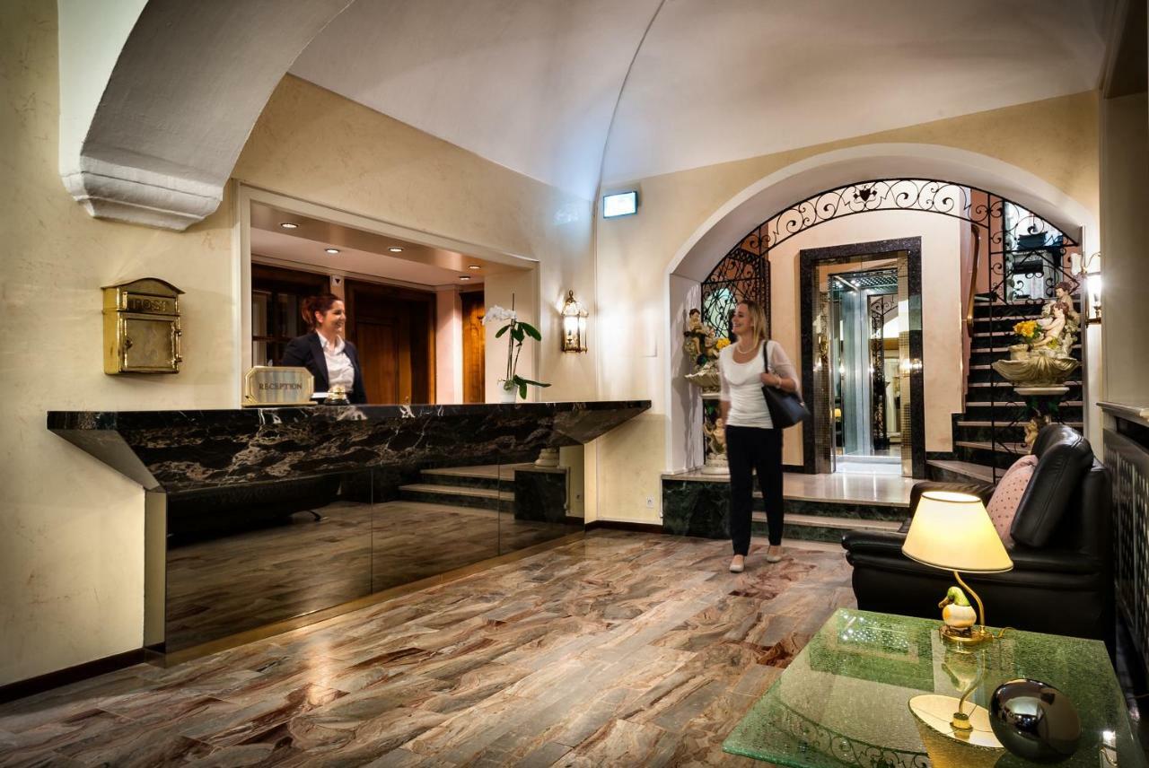 Hotel Dell'Angelo Локарно Екстериор снимка